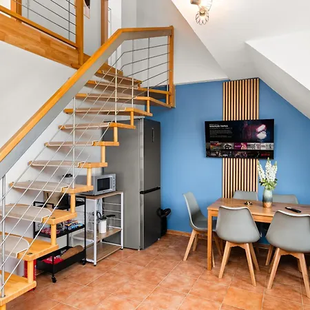 Cil - 6 Beds Near A49 & Park Schoenfeld * Kassel