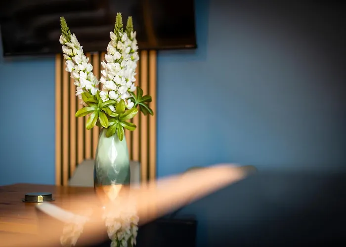 Cil - 6 Beds Near A49 & Park Schoenfeld Apartman *