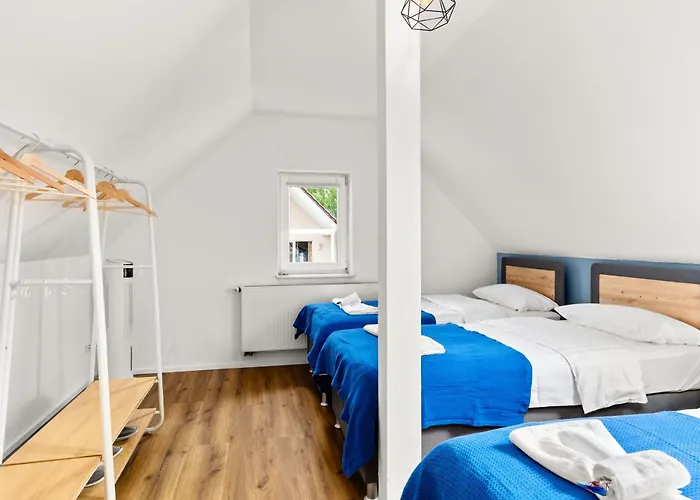 Cil - 6 Beds Near A49 & Park Schoenfeld Apartman Kassel