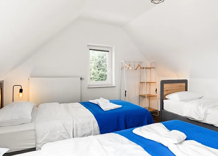 Cil - 6 Beds Near A49 & Park Schoenfeld * Kassel